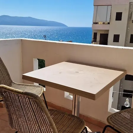 Cheerful With Sea View *