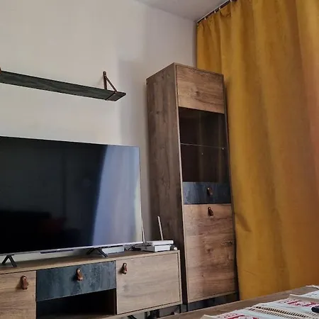 Apartamento Cheerful With Sea View Vlorë